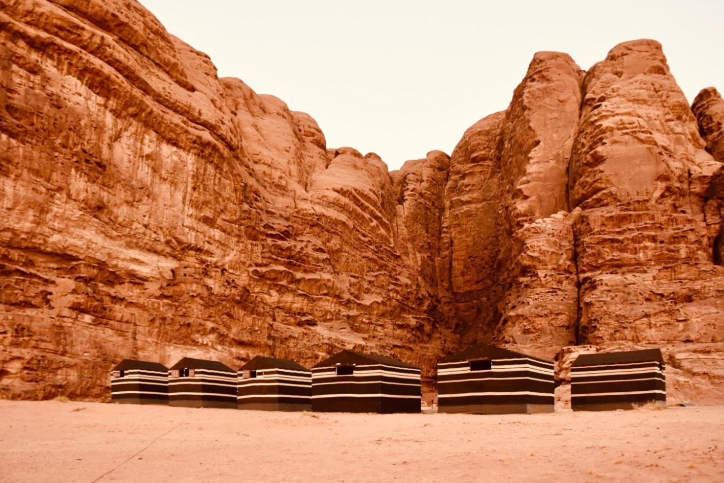 Wadi Rum Galaxy Camp 外观 照片
